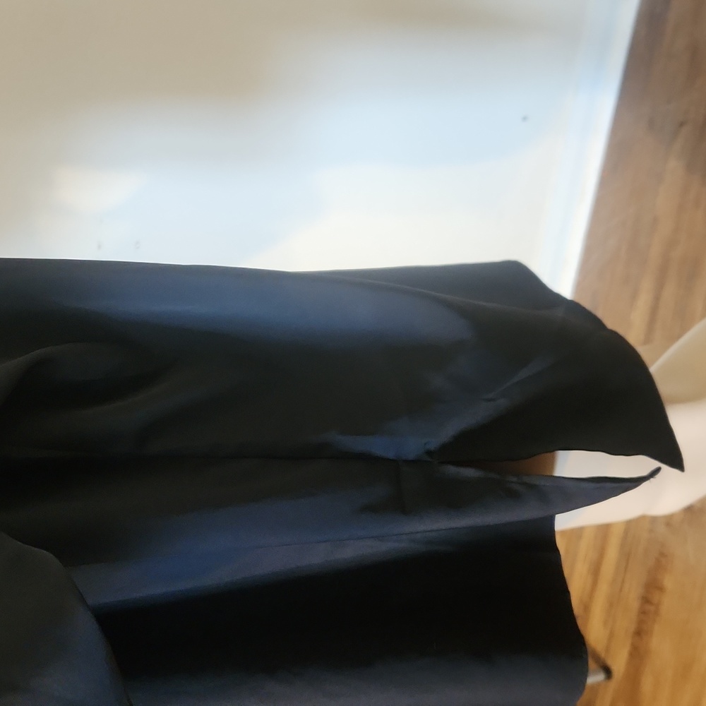 H&M Ruffle Collared Blouse New Without Tags - Picture 6 of 10